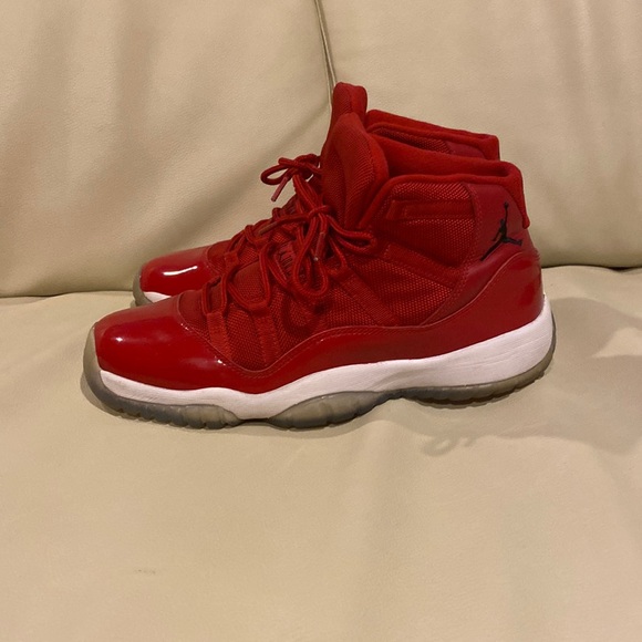Jordan Other - Jordan Win like 96 red 11s , Red and white , Size 7